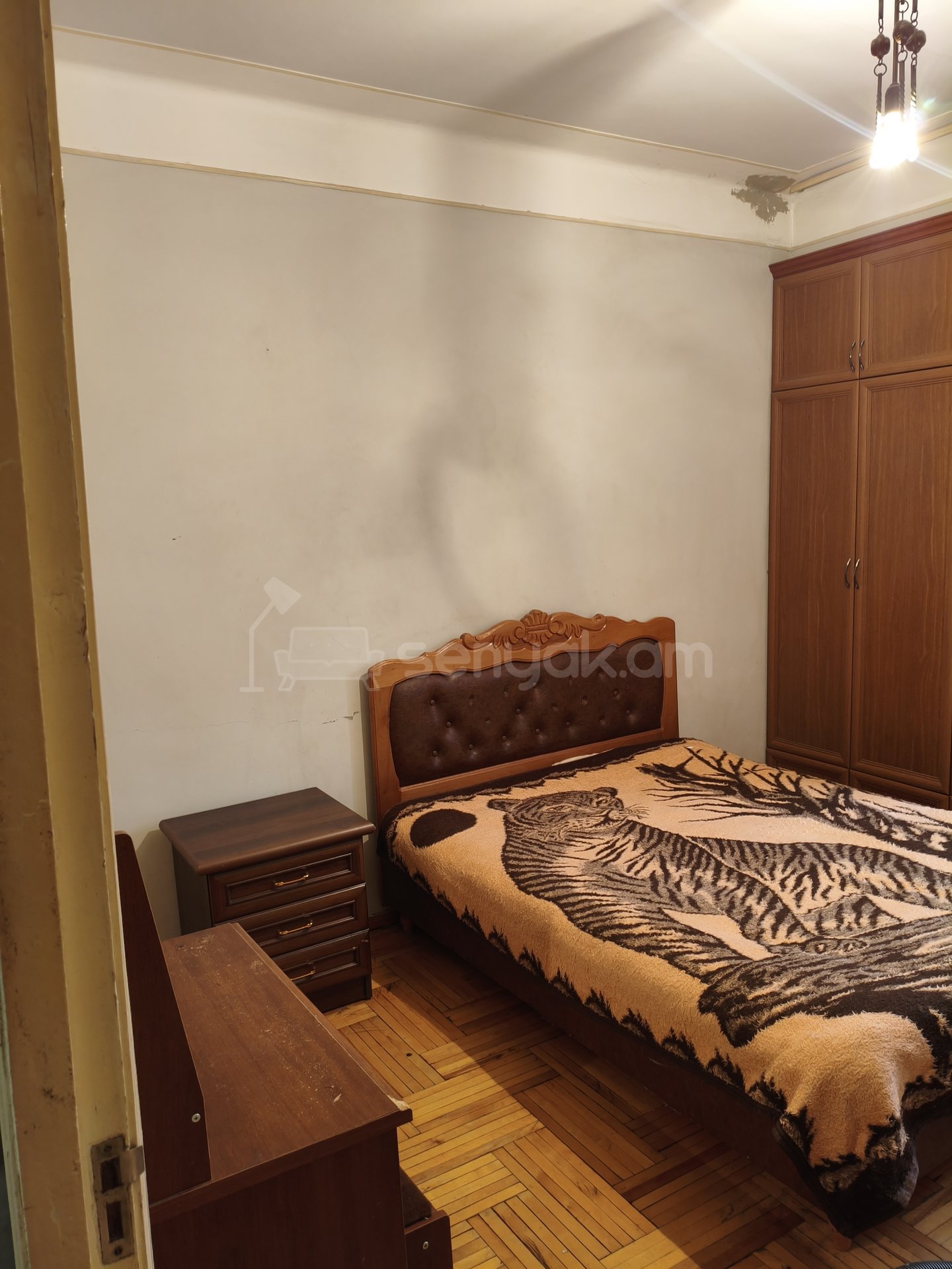 2 Սենյականոց Բնակարան, 56քմ, 4/9 հարկ, Նորմալ Վիճակում, Կահավորված, Արևկող