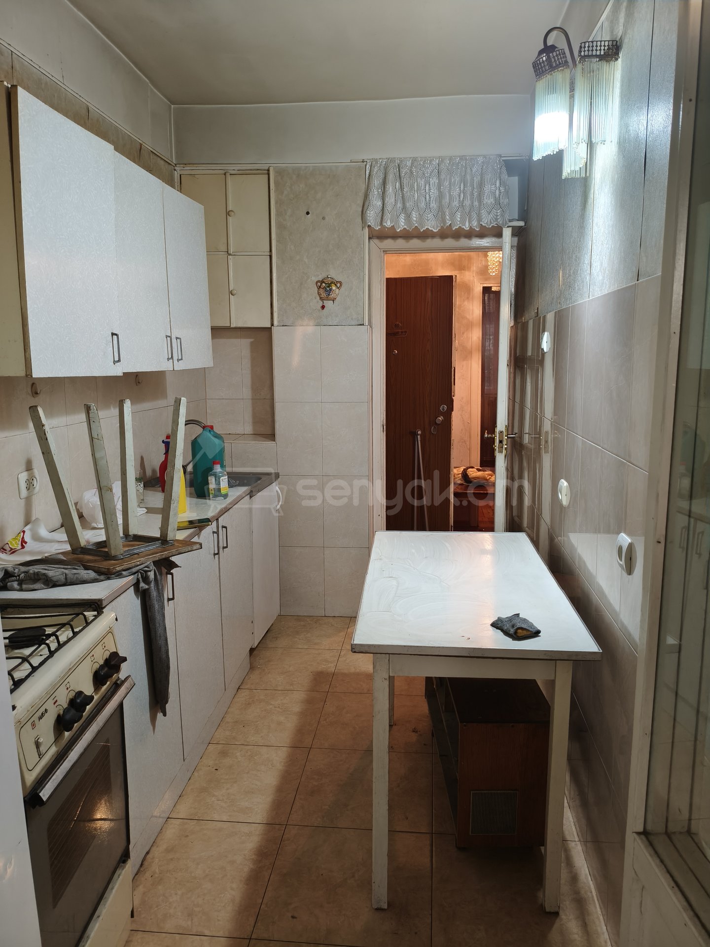 3 Սենյականոց Բնակարան, 78քմ, 3/9 հարկ, Նորմալ Վիճակում, Կահավորված