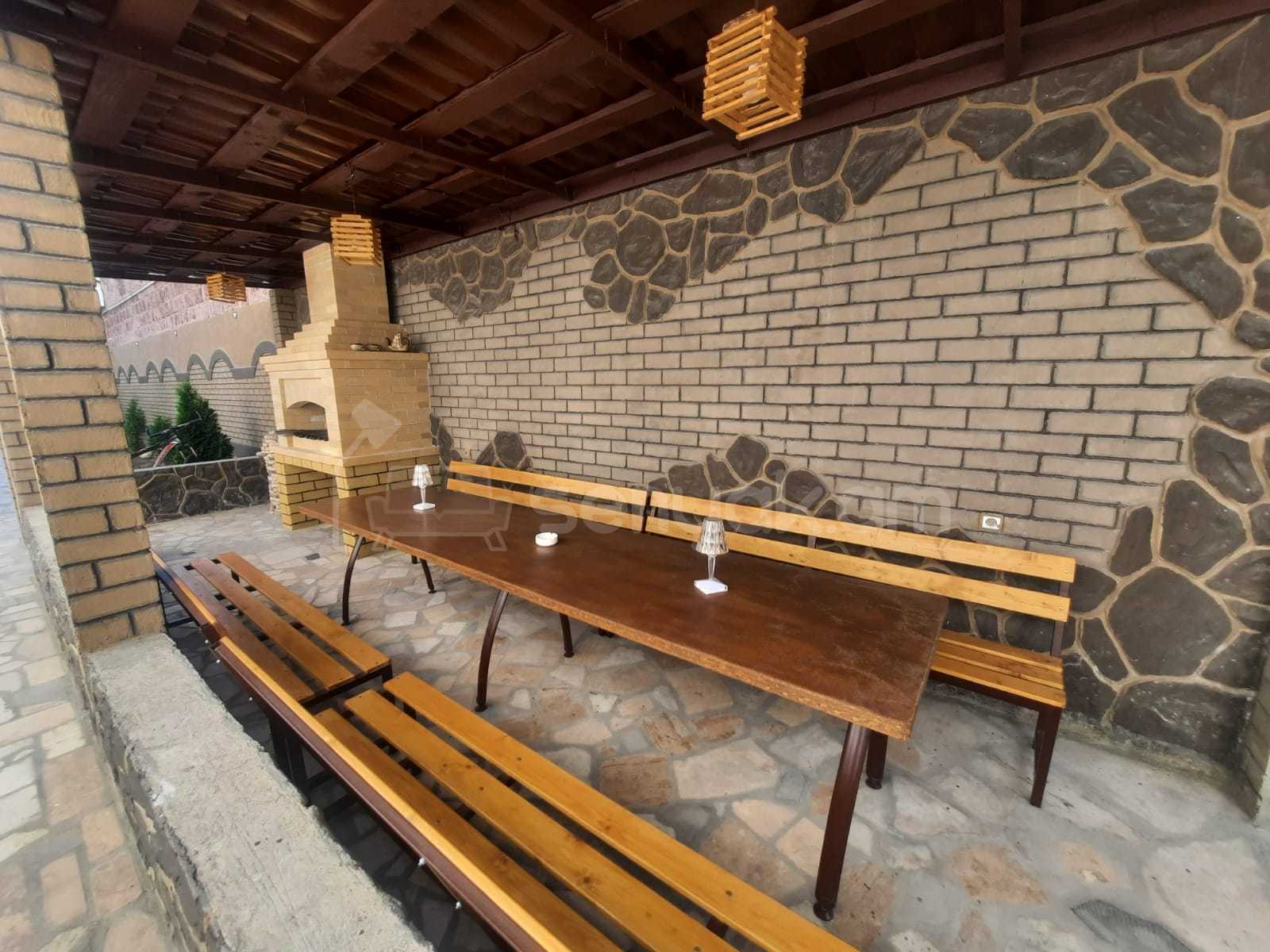 4 Սենյականոց Շքեղ Առանձնատուն, 245քմ, Լողավազանով, Ավտոտնակով
