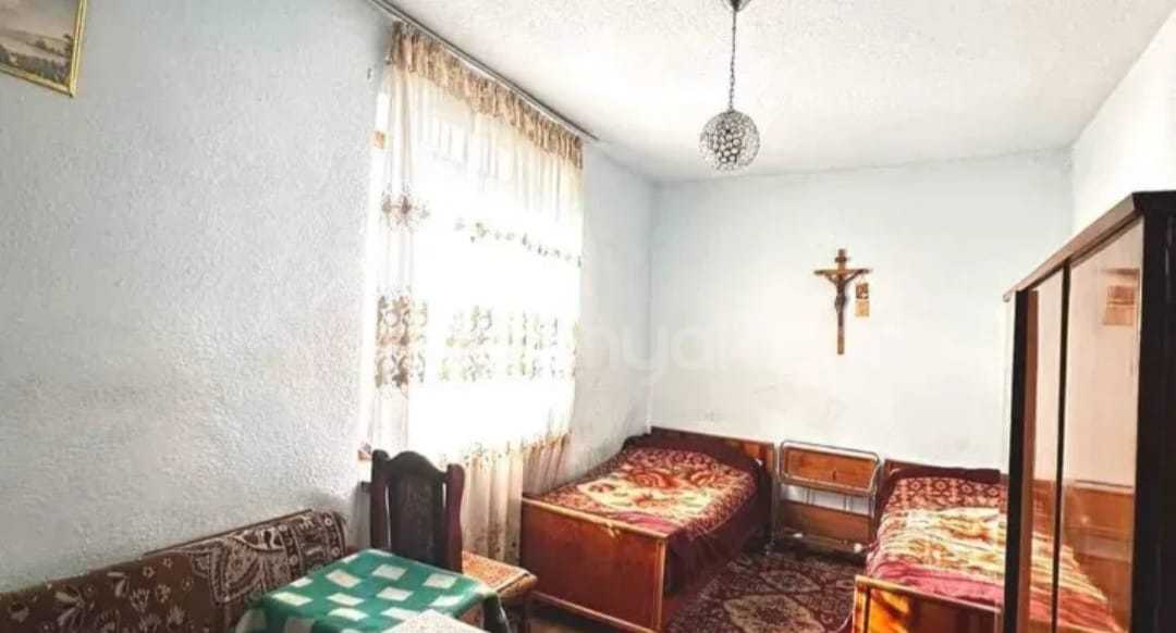 3 Սենյականոց Բնակարան Քարե Շենքում, 79քմ, 2/5 հարկ, Նորմալ Վիճակում
