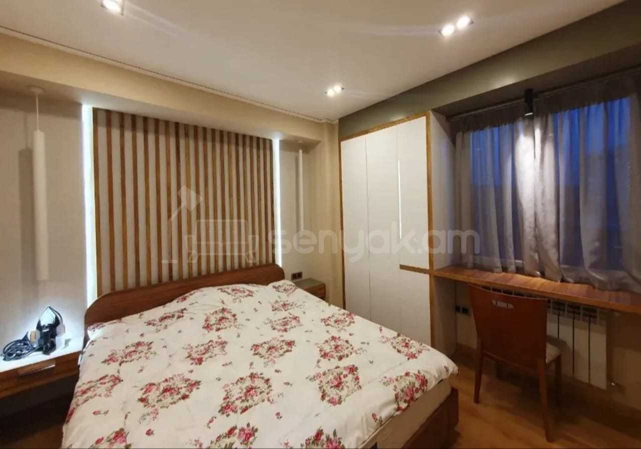 3 Սենյականոց Բնակարան, 50քմ, 8/9 հարկ, Դիզայներական Վերանորոգված, Կահավորված, Արևկող