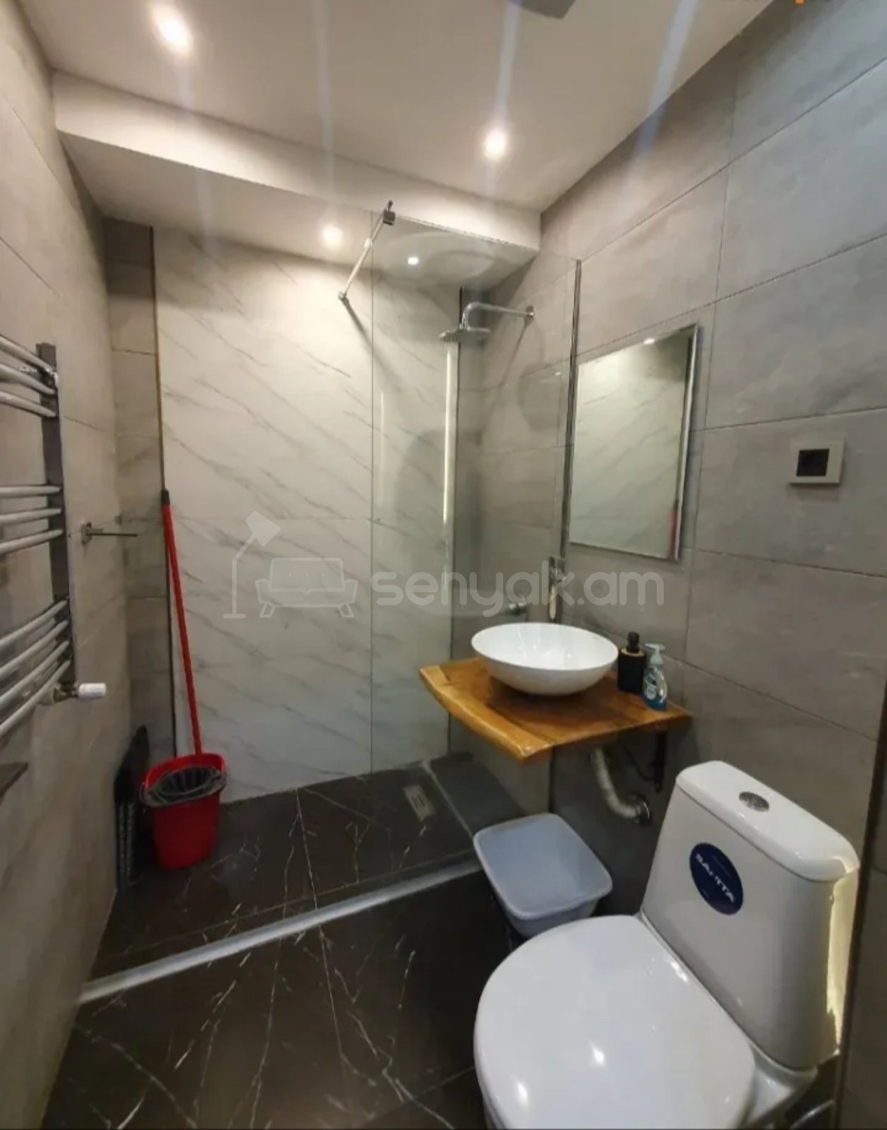 3 Սենյականոց Բնակարան, 50քմ, 8/9 հարկ, Դիզայներական Վերանորոգված, Կահավորված, Արևկող