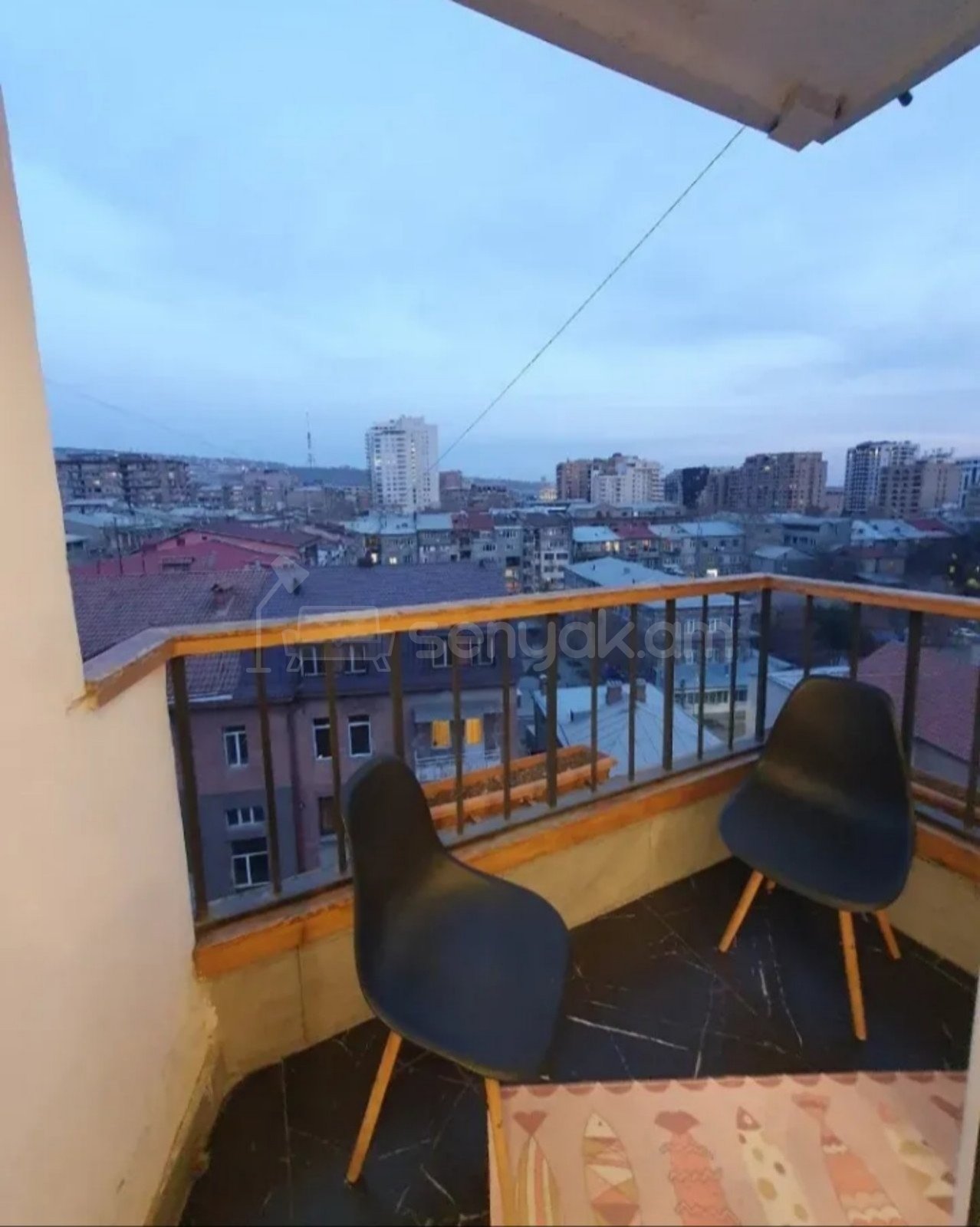 3 Սենյականոց Բնակարան, 50քմ, 8/9 հարկ, Դիզայներական Վերանորոգված, Կահավորված, Արևկող