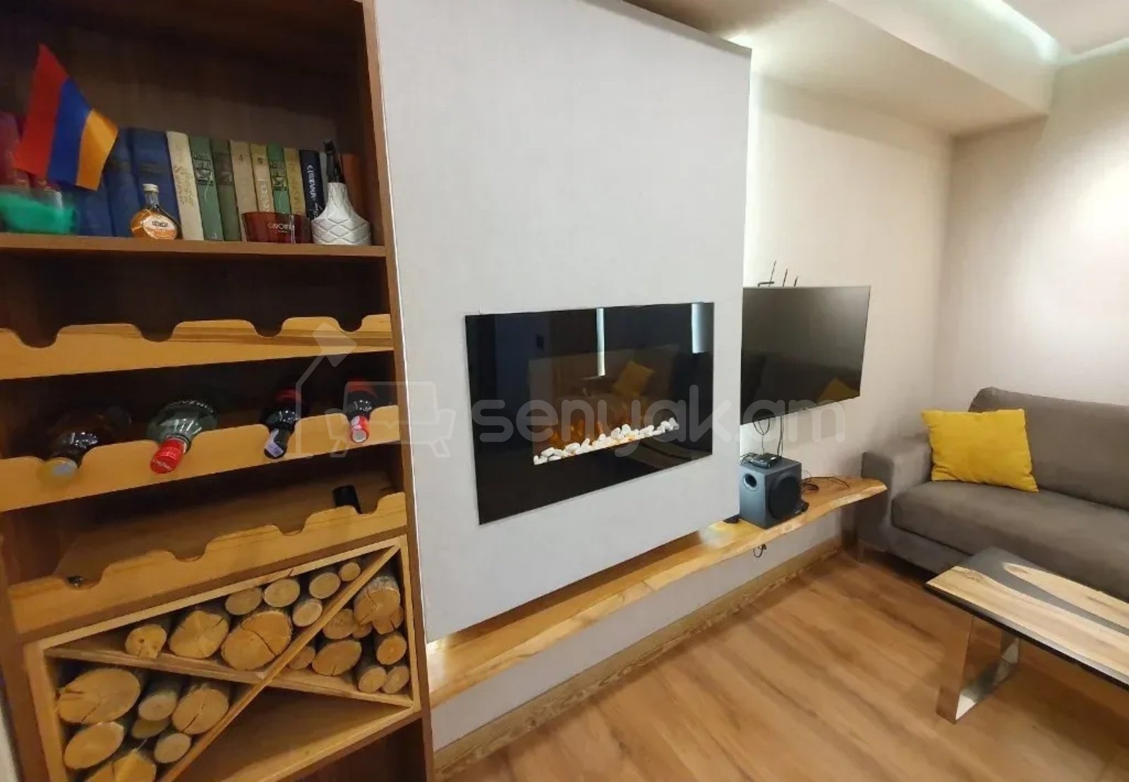 3 Սենյականոց Բնակարան, 50քմ, 8/9 հարկ, Դիզայներական Վերանորոգված, Կահավորված, Արևկող
