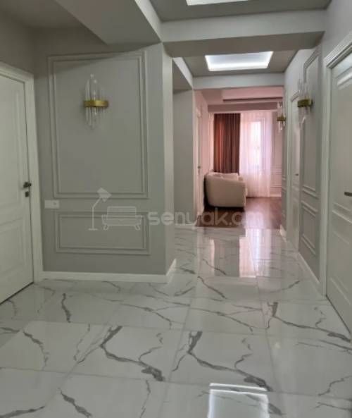 4 Սենյականոց Բնակարան, 100քմ, 2/14 հարկ, Դիզայներական Վերանորոգված