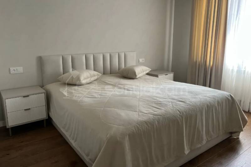4 Սենյականոց Բնակարան, 100քմ, 2/14 հարկ, Դիզայներական Վերանորոգված