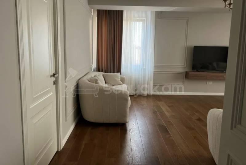 4 Սենյականոց Բնակարան, 100քմ, 2/14 հարկ, Դիզայներական Վերանորոգված