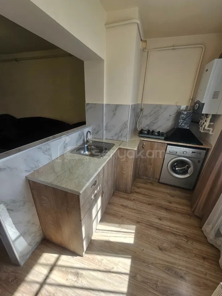 2 Սենյականոց Բնակարան Նորակառույցում, 45քմ, 1/12 հարկ, Կապիտալ Վերանորոգված, Կահավորված