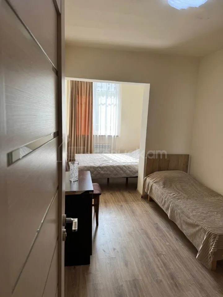 2 Սենյականոց Բնակարան Նորակառույցում, 45քմ, 1/12 հարկ, Կապիտալ Վերանորոգված, Կահավորված
