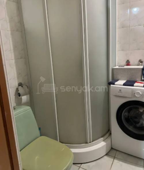 3 Սենյականոց Բնակարան, 79քմ, 2/9 հարկ, Կոսմետիկ Վերանորոգված