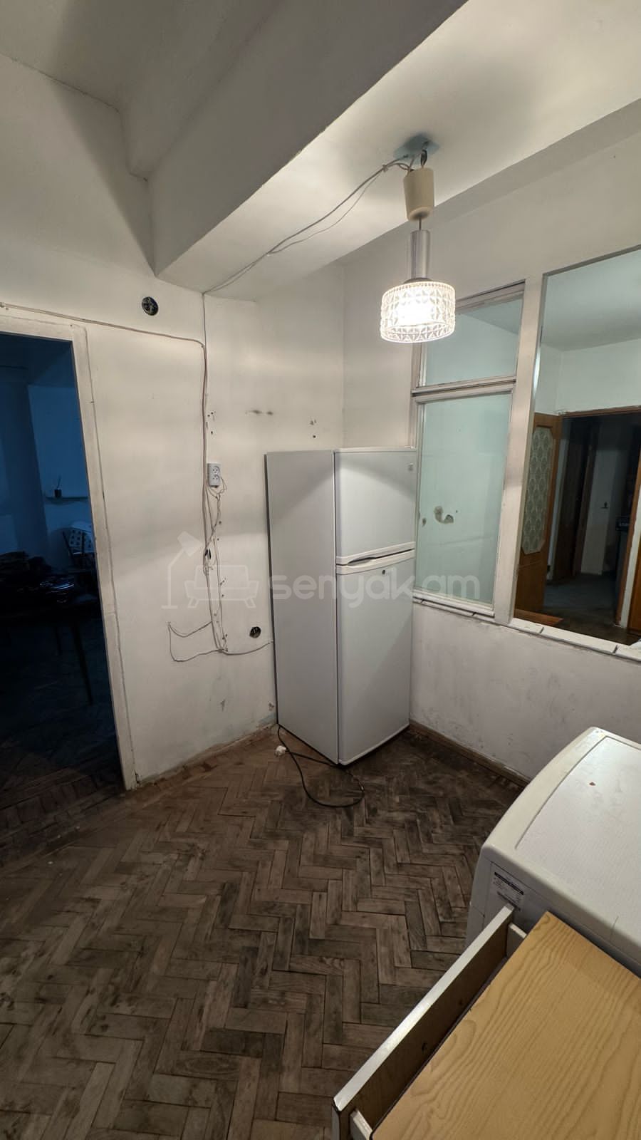 2 Սենյականոց Բնակարան, 45քմ, 7/10 հարկ, Պետական Վիճակում, Մասամբ Կահավորված