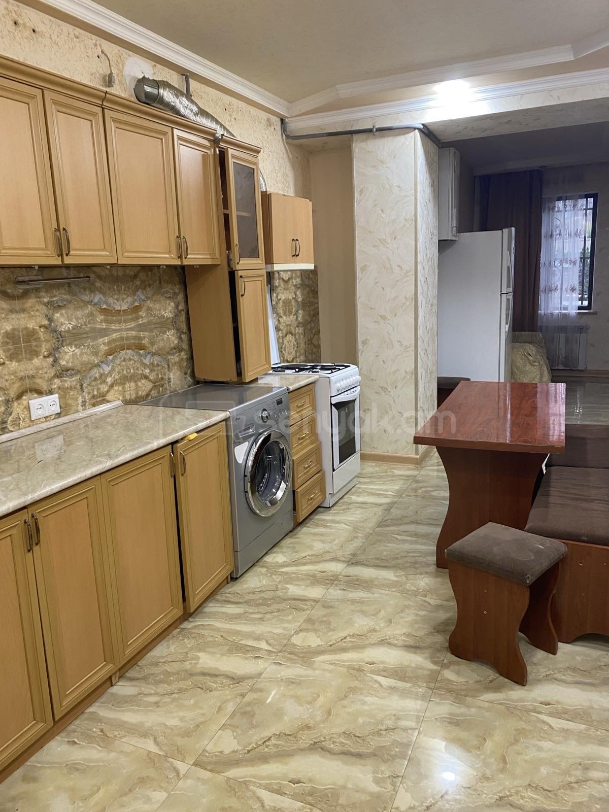 4 Սենյականոց Բնակարան, 105քմ, 2/9 հարկ, Կապիտալ Վերանորոգված