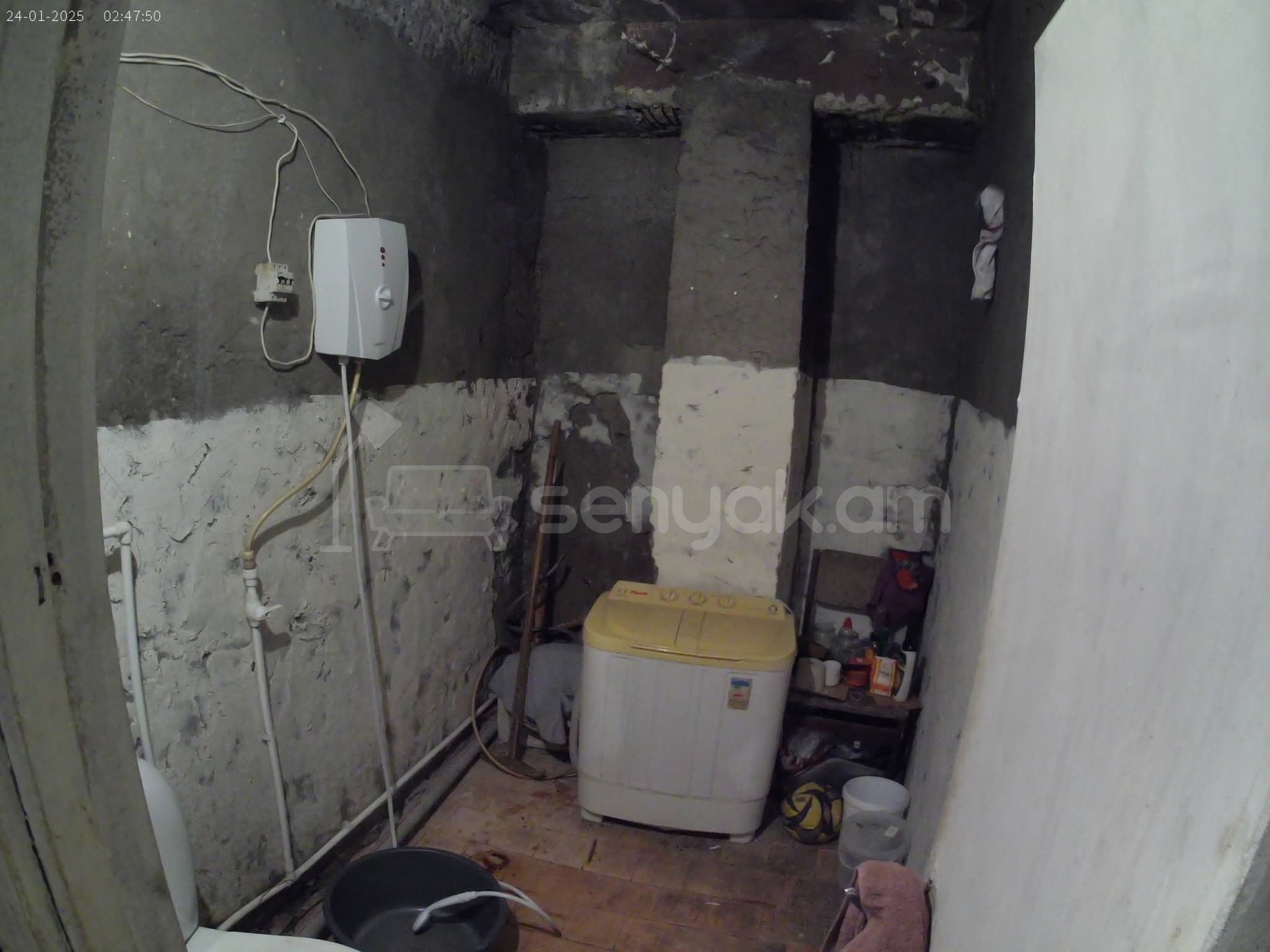 1 Սենյականոց Բնակարան Նորակառույցում, 42քմ, 1/9 հարկ, Նորմալ Վիճակում