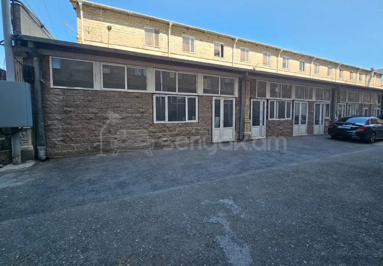 Առևտրի Տարածք, 122քմ