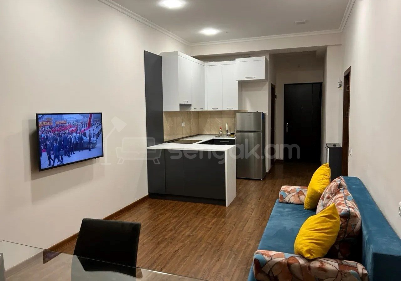 2 Սենյականոց Բնակարան Նորակառույցում, 47քմ, 5/8 հարկ, Կապիտալ Վերանորոգված, Կահավորված, Արևկող