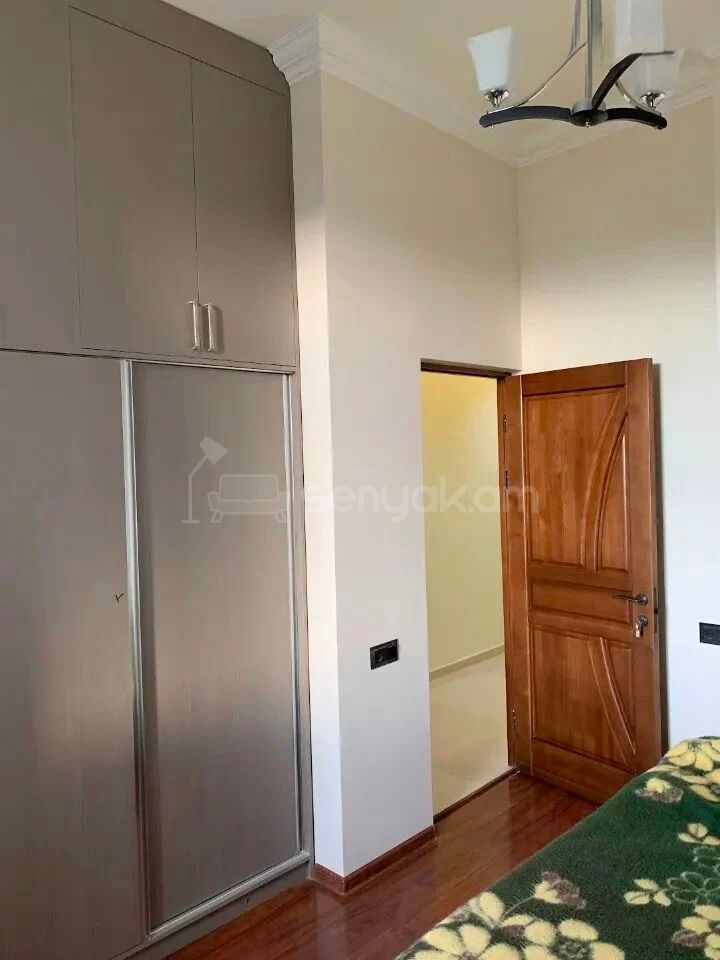 3 Սենյականոց Բնակարան Նորակառույցում, 100քմ, 2/2 հարկ, Կապիտալ Վերանորոգված, Կահավորված