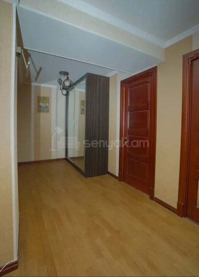 3 Սենյականոց Բնակարան, 102քմ, 14/16 հարկ, Դիզայներական Վերանորոգված, Կահավորված