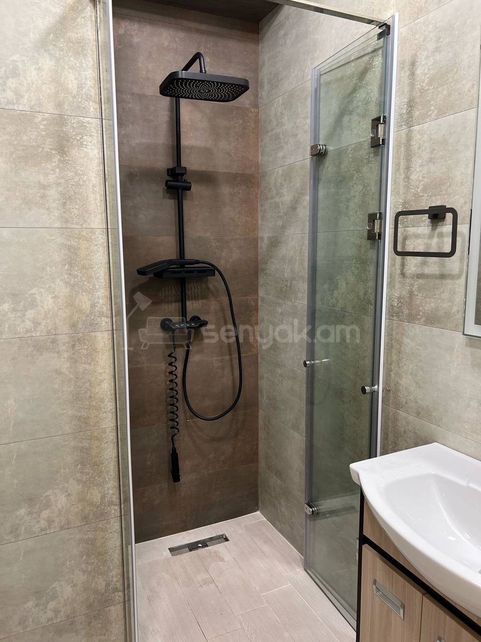 3 Սենյականոց Բնակարան Նորակառույցում, 70քմ, 13/15 հարկ, Դիզայներական Վերանորոգված, Կահավորված, Արևկող