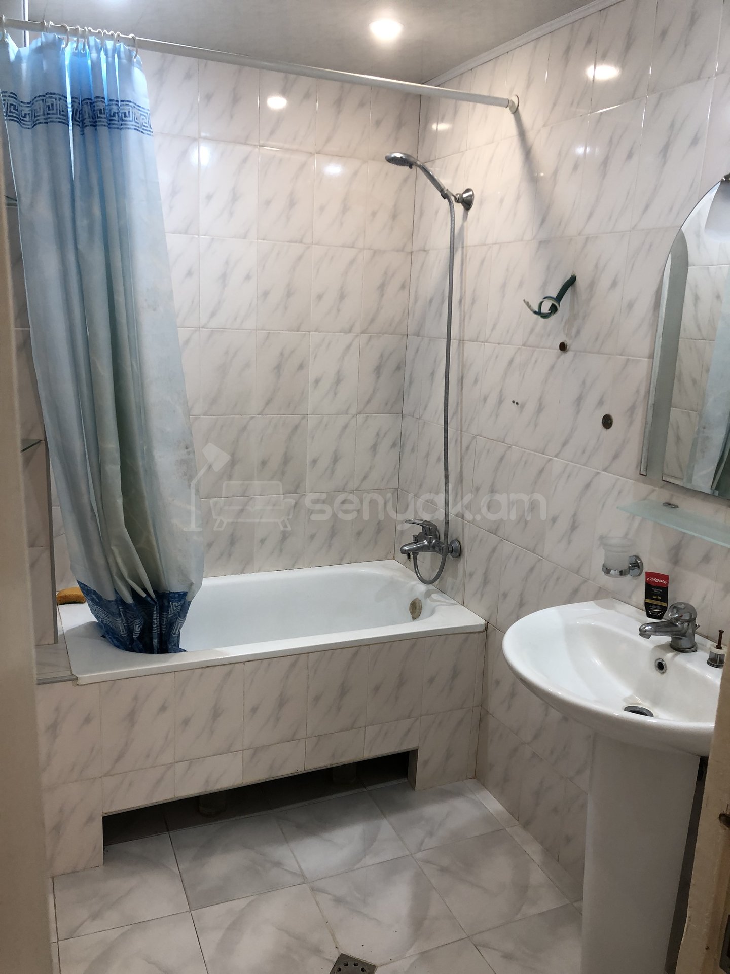 2 Սենյականոց Բնակարան, 64քմ, 3/9 հարկ, Նորմալ Վիճակում