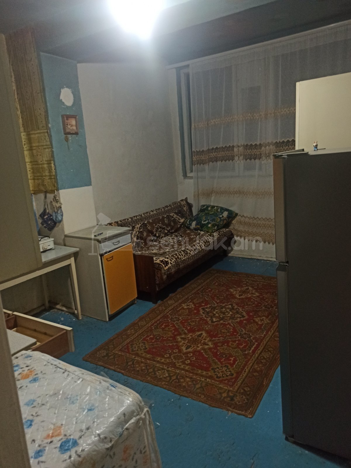 3 Սենյականոց Բնակարան Քարե Շենքում, 78քմ, 3/5 հարկ, Նորմալ Վիճակում