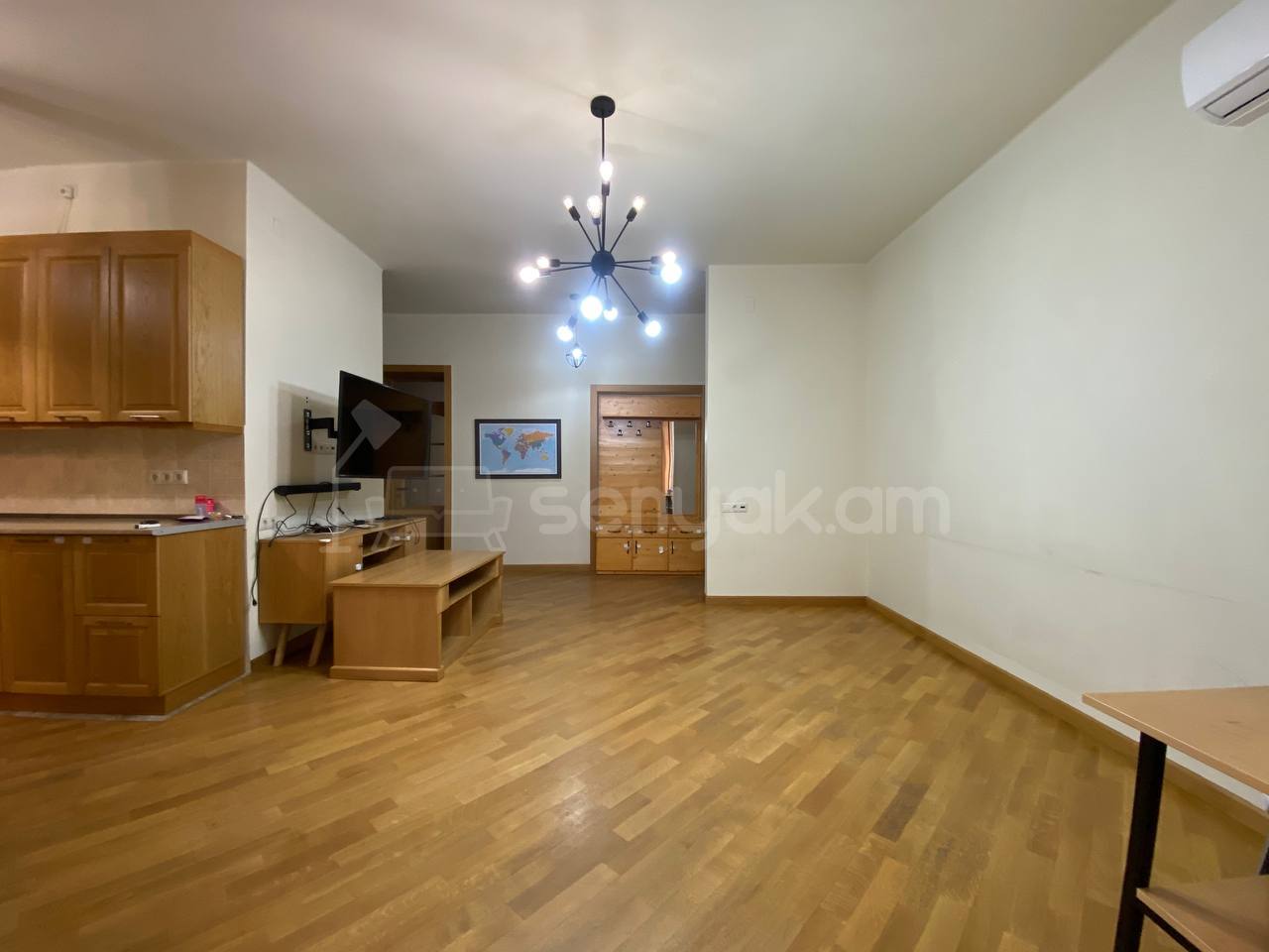2 Սենյականոց Բնակարան Քարե Շենքում, 68քմ, 2/5 հարկ, Կապիտալ Վերանորոգված