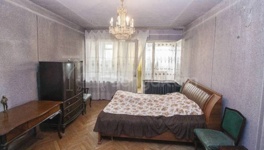 3 Սենյականոց Բնակարան Քարե Շենքում, 90քմ, 4/6 հարկ, Կոսմետիկ Վերանորոգված
