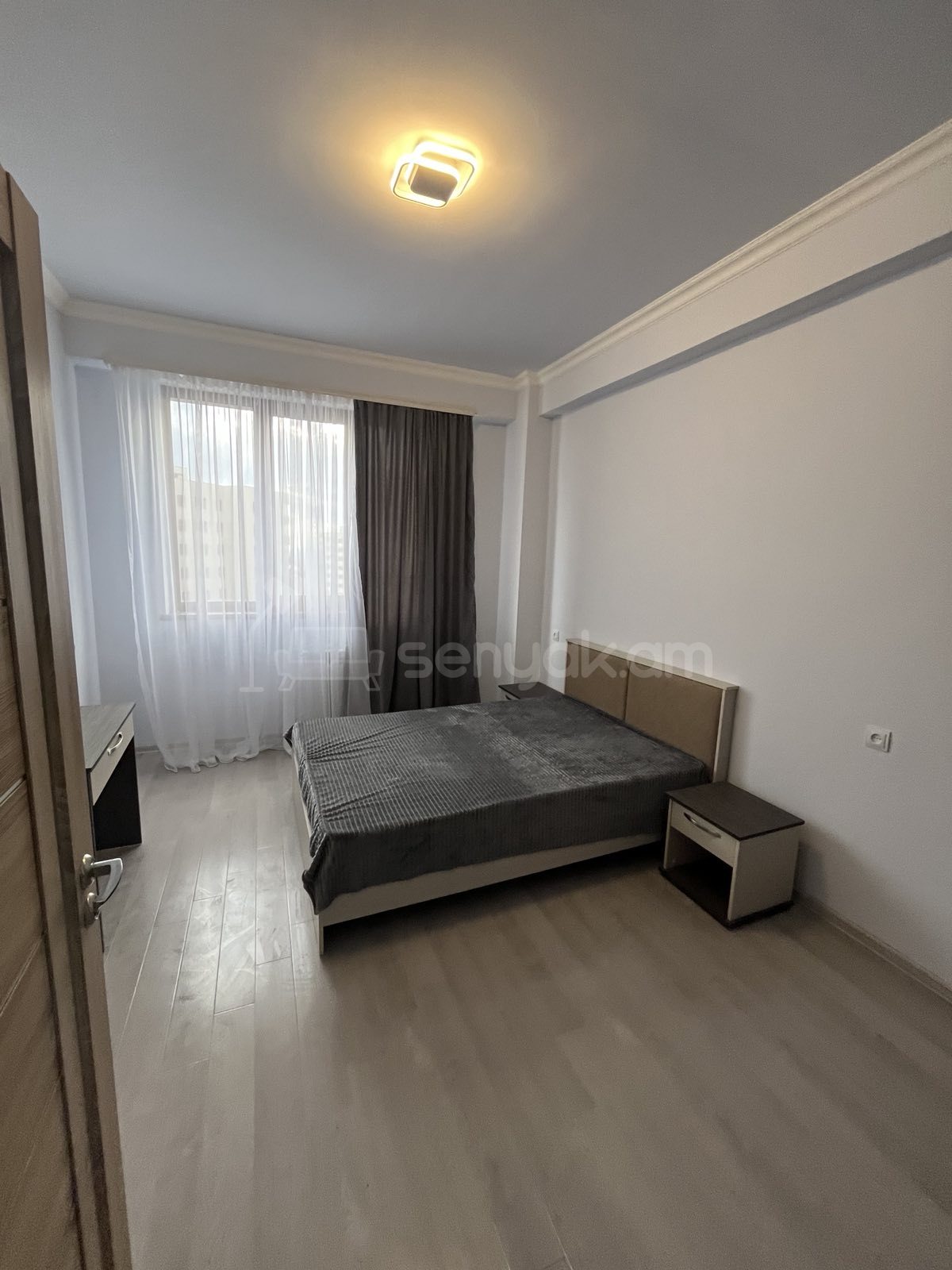 4 Սենյականոց Բնակարան Նորակառույցում, 125քմ, 5/17 հարկ, Դիզայներական Վերանորոգված, Կահավորված, Արևկող