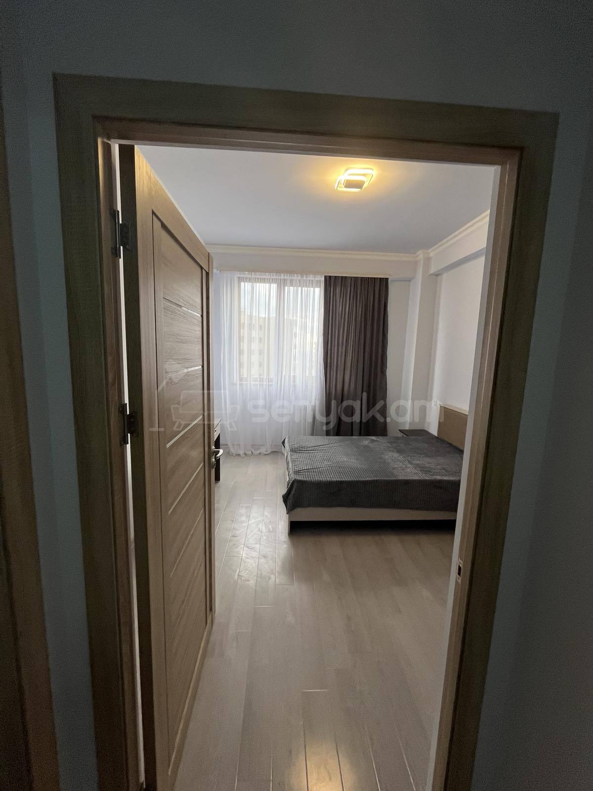 4 Սենյականոց Բնակարան Նորակառույցում, 125քմ, 5/17 հարկ, Դիզայներական Վերանորոգված, Կահավորված, Արևկող