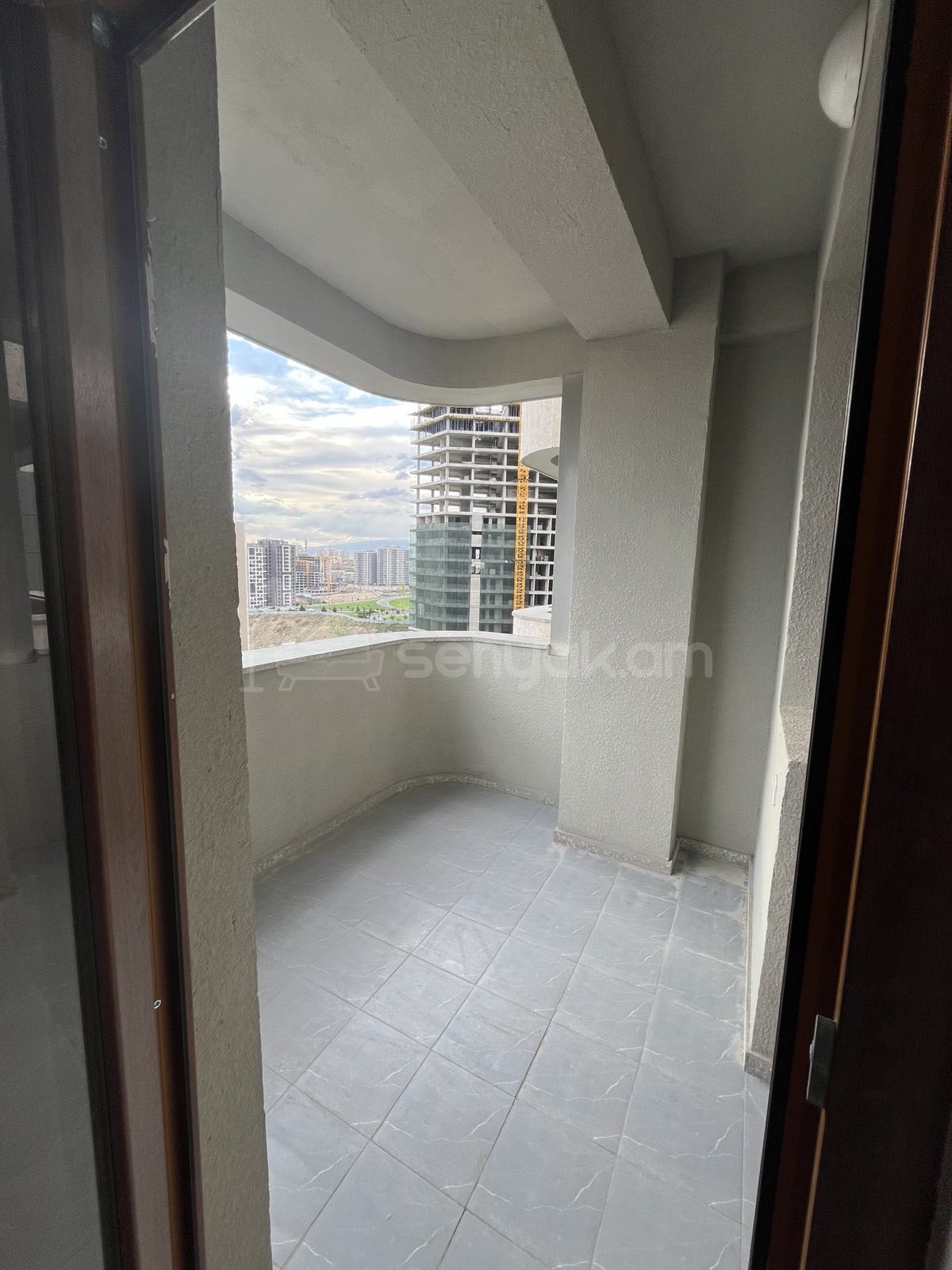4 Սենյականոց Բնակարան Նորակառույցում, 125քմ, 5/17 հարկ, Դիզայներական Վերանորոգված, Կահավորված, Արևկող