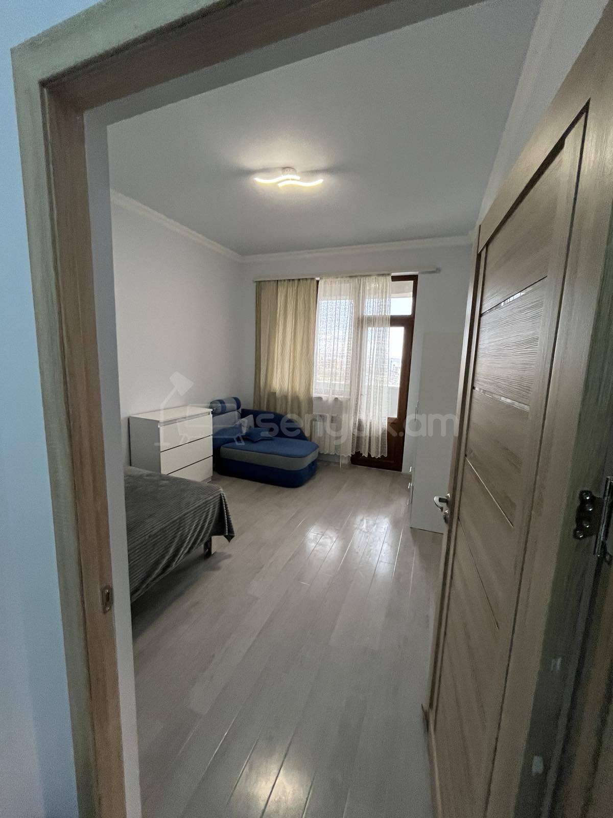 4 Սենյականոց Բնակարան Նորակառույցում, 125քմ, 5/17 հարկ, Դիզայներական Վերանորոգված, Կահավորված, Արևկող