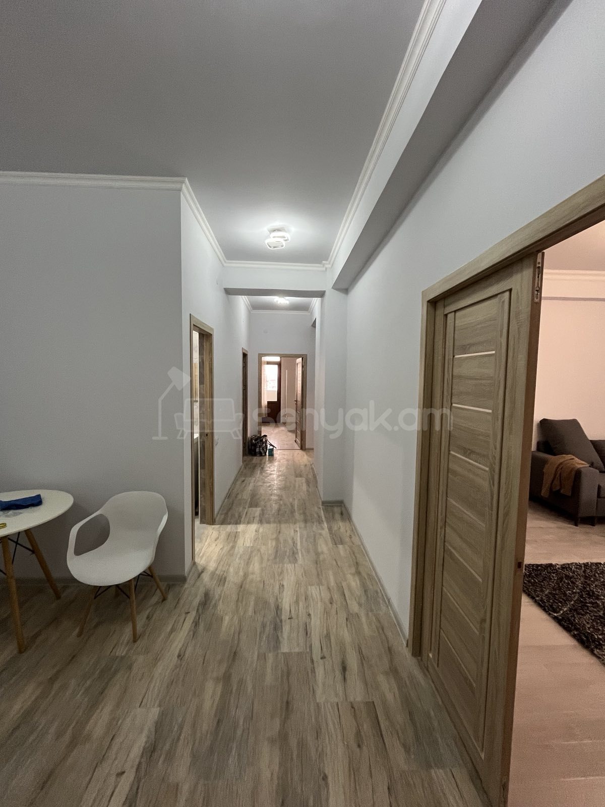 4 Սենյականոց Բնակարան Նորակառույցում, 125քմ, 5/17 հարկ, Դիզայներական Վերանորոգված, Կահավորված, Արևկող