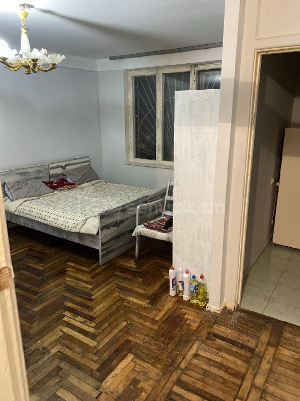 1 Սենյականոց Բնակարան, 33քմ, 1/5 հարկ, Նորմալ Վիճակում, Կահավորված