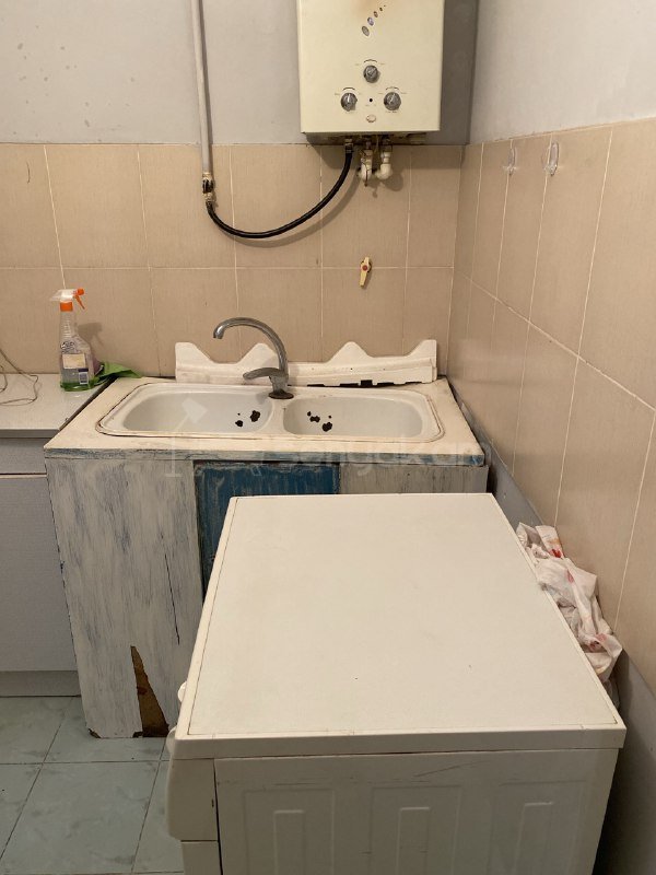 1 Սենյականոց Բնակարան, 33քմ, 1/5 հարկ, Նորմալ Վիճակում, Կահավորված