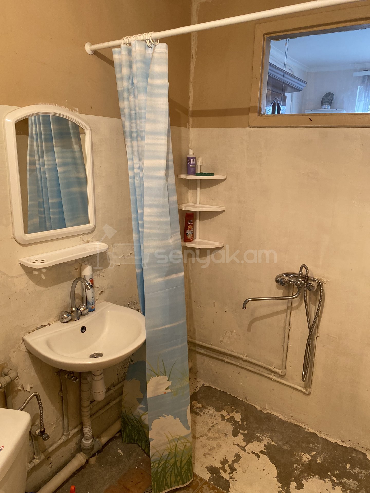 1 Սենյականոց Բնակարան, 33քմ, 5/5 հարկ, Նորմալ Վիճակում, Կահավորված