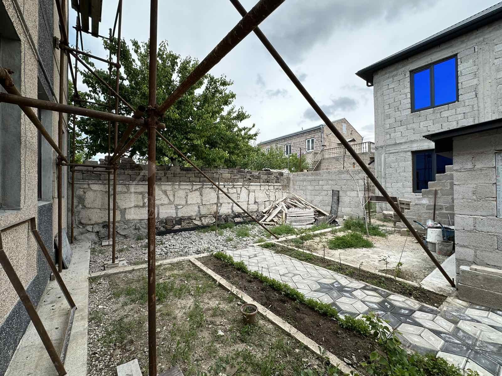 4 Սենյականոց Սեփական Տուն, 160քմ, Կապիտալ Վերանորոգված, Ավտոտնակով