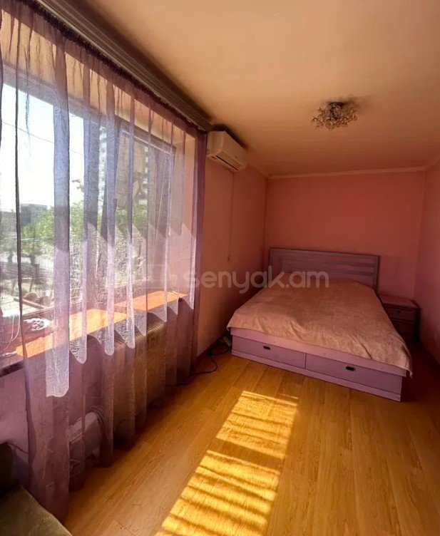 2 Սենյականոց Բնակարան Քարե Շենքում, 40քմ, 2/5 հարկ, Կապիտալ Վերանորոգված, Կահավորված, Արևկող