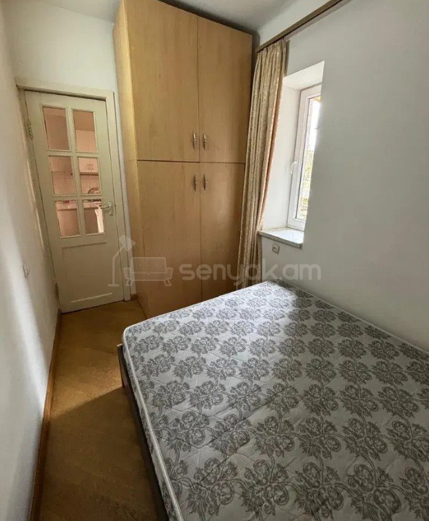 2 Սենյականոց Բնակարան Քարե Շենքում, 41քմ, 3/5 հարկ, Կապիտալ Վերանորոգված, Կահավորված, Արևկող