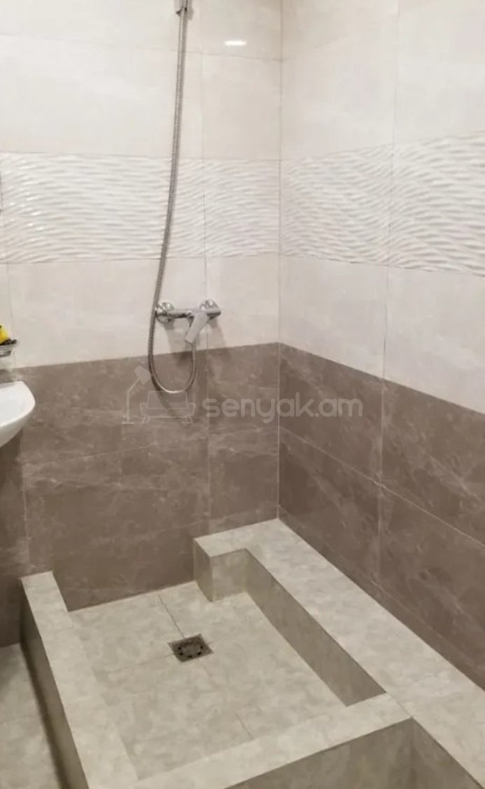 2 Սենյականոց Բնակարան Քարե Շենքում, 50քմ, 1/5 հարկ, Կապիտալ Վերանորոգված, Կահավորված, Արևկող