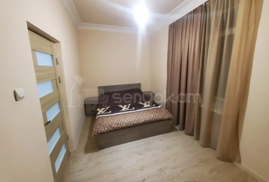 2 Սենյականոց Բնակարան Քարե Շենքում, 50քմ, 1/5 հարկ, Կապիտալ Վերանորոգված, Կահավորված, Արևկող