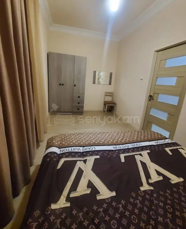 2 Սենյականոց Բնակարան Քարե Շենքում, 50քմ, 1/5 հարկ, Կապիտալ Վերանորոգված, Կահավորված, Արևկող