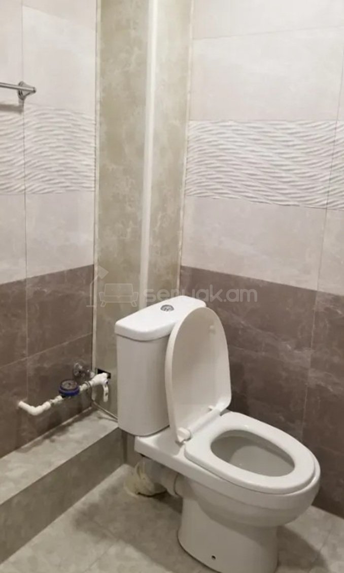 2 Սենյականոց Բնակարան Քարե Շենքում, 50քմ, 1/5 հարկ, Կապիտալ Վերանորոգված, Կահավորված, Արևկող
