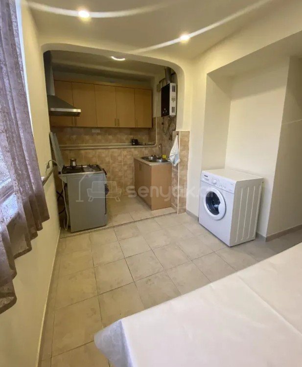 2 Սենյականոց Բնակարան Քարե Շենքում, 55քմ, 5/5 հարկ, Կապիտալ Վերանորոգված, Կահավորված, Արևկող
