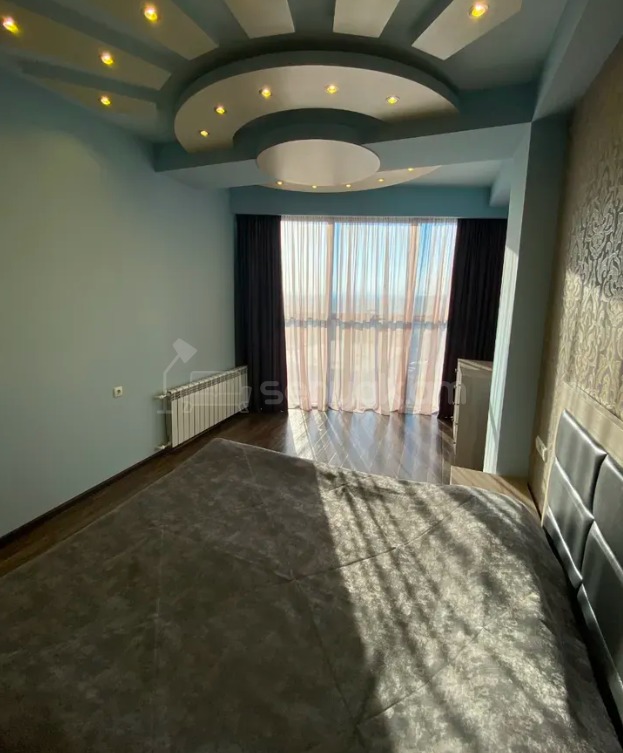 3 Սենյականոց Բնակարան Նորակառույցում, 122քմ, 10/13 հարկ, Դիզայներական Վերանորոգված