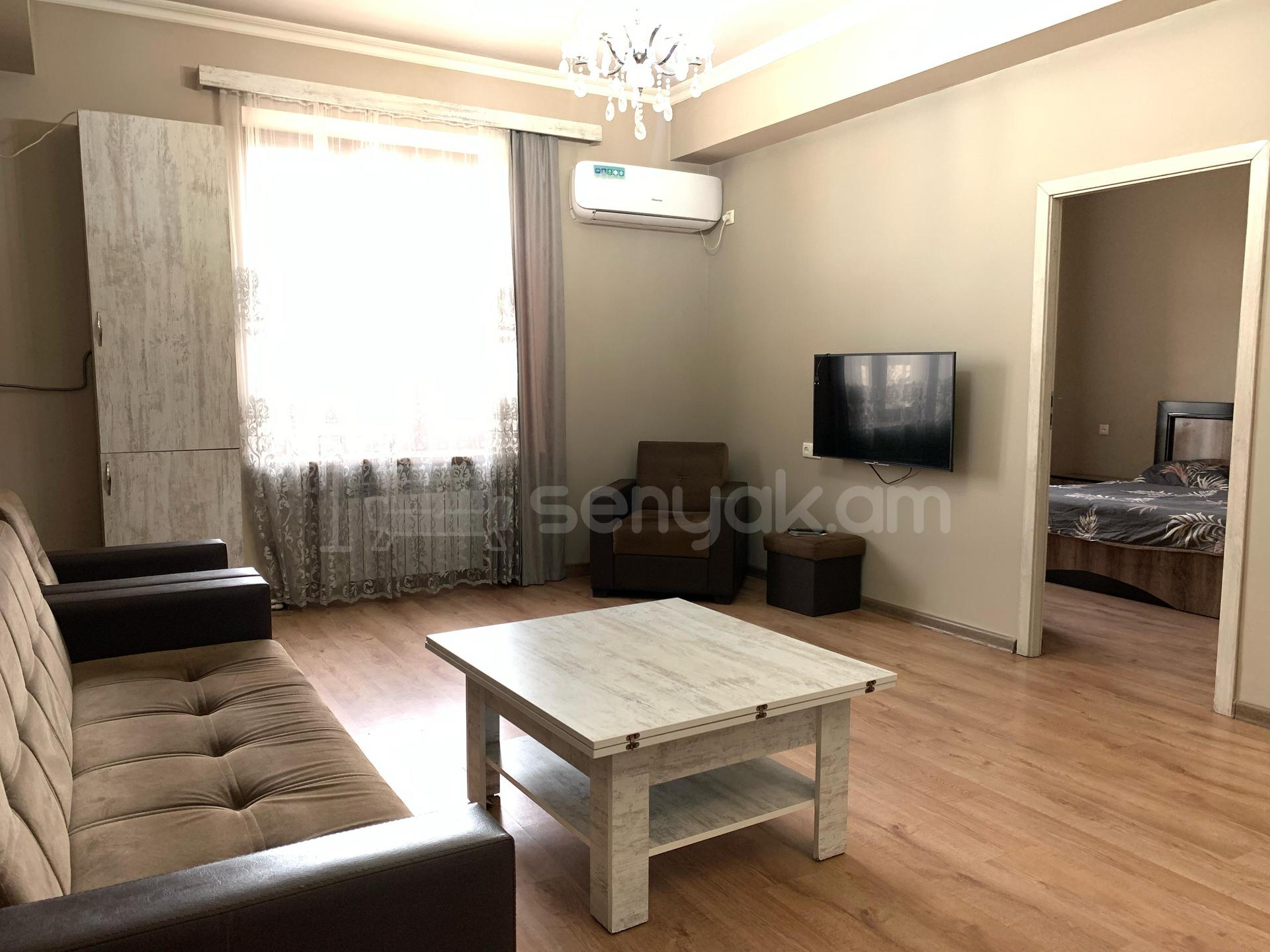 3 Սենյականոց Բնակարան Նորակառույցում, 90քմ, 3/15 հարկ, Կապիտալ Վերանորոգված