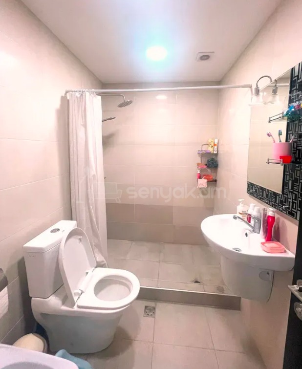 3 Սենյականոց Բնակարան Նորակառույցում, 99քմ, 5/9 հարկ, Կապիտալ Վերանորոգված