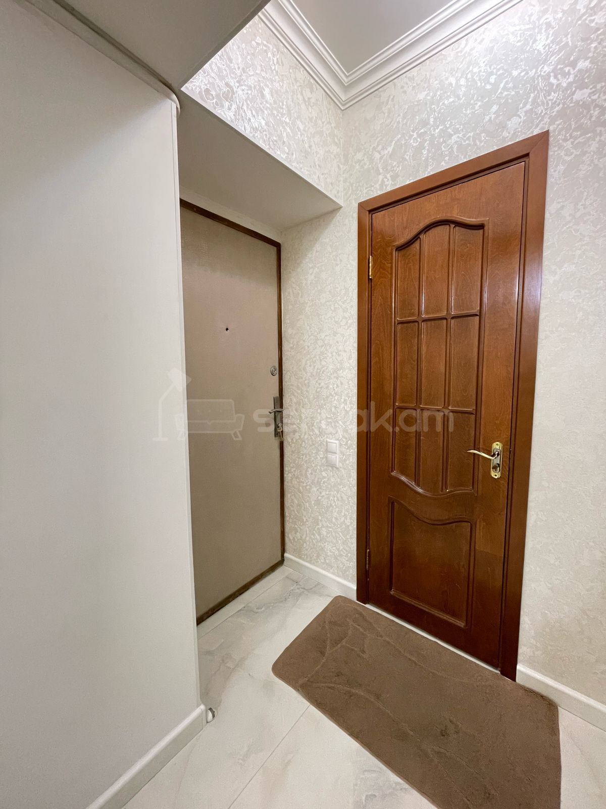 2 Սենյականոց Բնակարան Քարե Շենքում, 70քմ, 1/5 հարկ, Դիզայներական Վերանորոգված