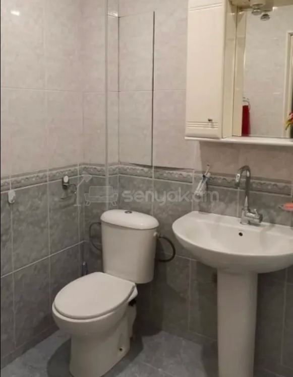 2 Սենյականոց Բնակարան Քարե Շենքում, 56քմ, 3/5 հարկ, Կապիտալ Վերանորոգված