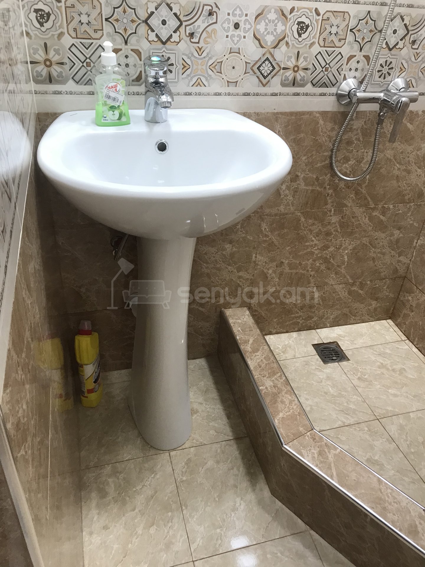 1 Սենյականոց Բնակարան, 25քմ, 5/9 հարկ, Դիզայներական Վերանորոգված, Կահավորված, Արևկող