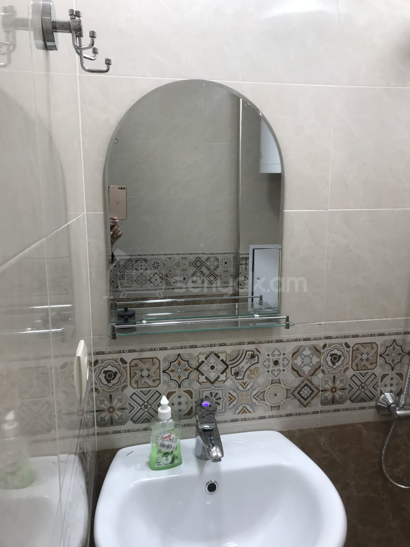 1 Սենյականոց Բնակարան, 25քմ, 5/9 հարկ, Դիզայներական Վերանորոգված, Կահավորված, Արևկող