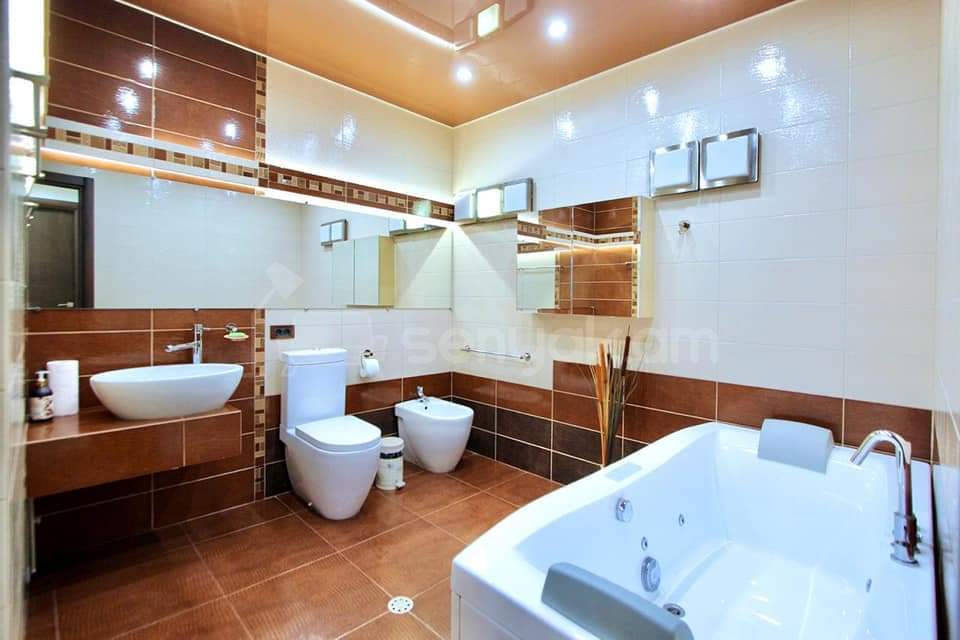 4 Սենյականոց Բնակարան Նորակառույցում, 116քմ, 7/16 հարկ, Դիզայներական Վերանորոգված